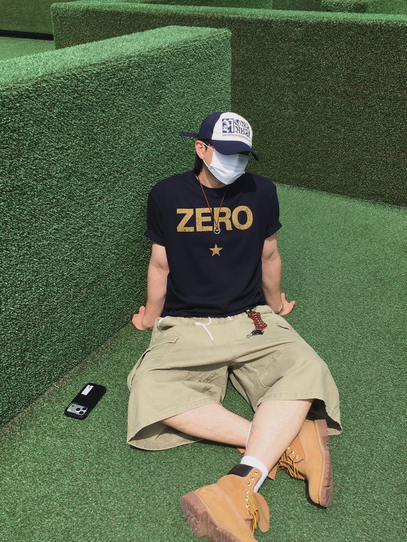 Leven Pig Cargo Bermuda Pants 3C