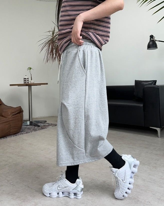 DF Pintuck Bermuda Pants