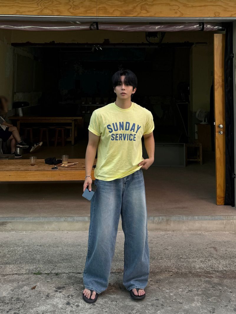 Embossed straight wide denim pants