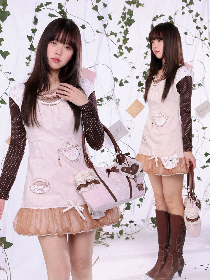 ROSE ISLAND Neapolitan berry chocolate forest-style girlish cotton-feel lace multi-layer underarm bag