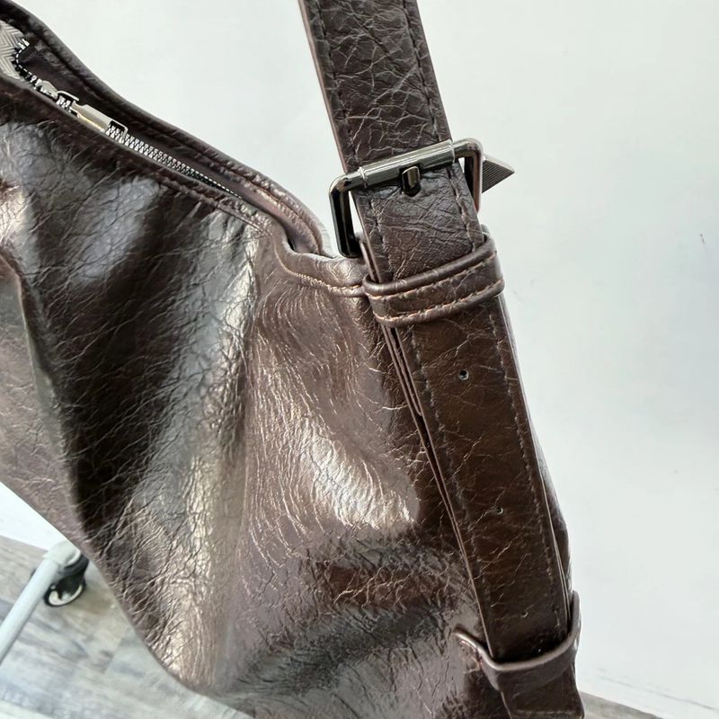 Soft Structure Shoulder Bag