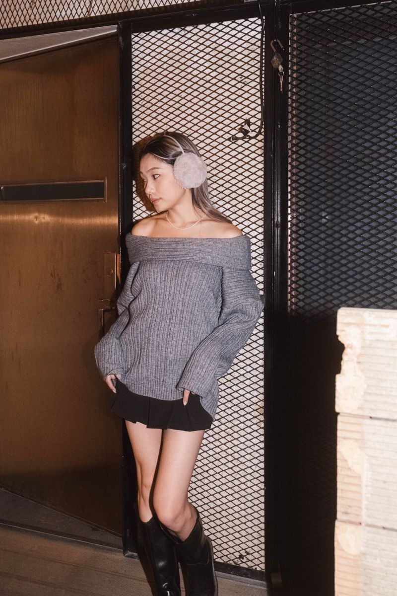 Oversized Off-shoulder Chunky Sweater - Grey