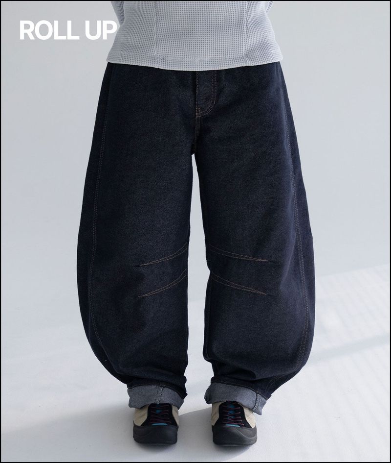 Davit ballon curved raw denim pants