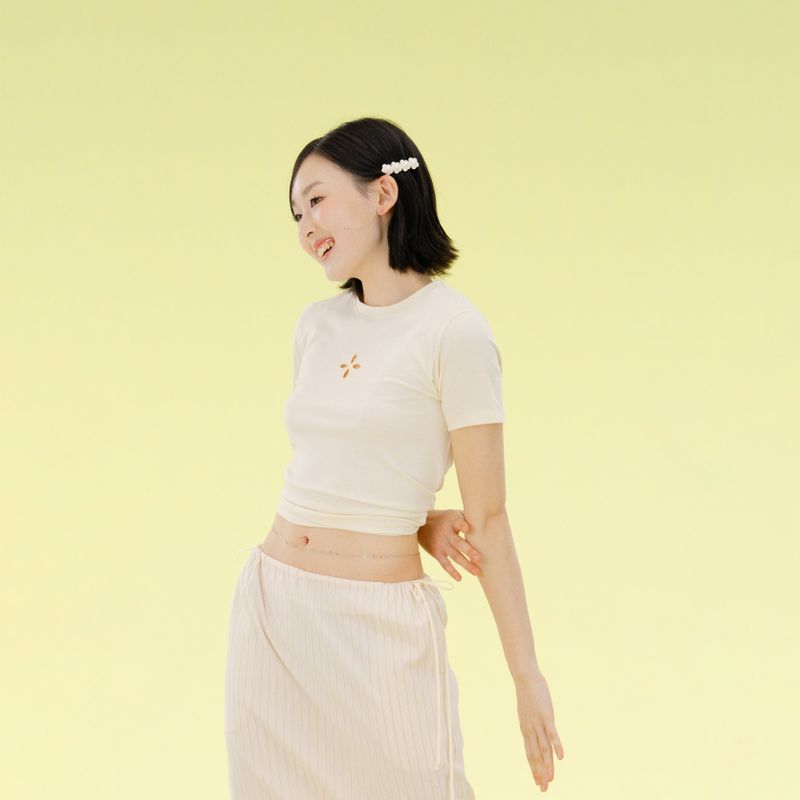 Clover T-shirt (cream)