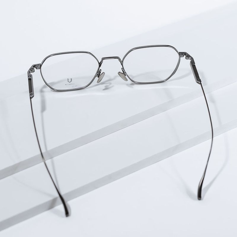 Knouun Square titanium glasses CODE. 102. A Dark Gray