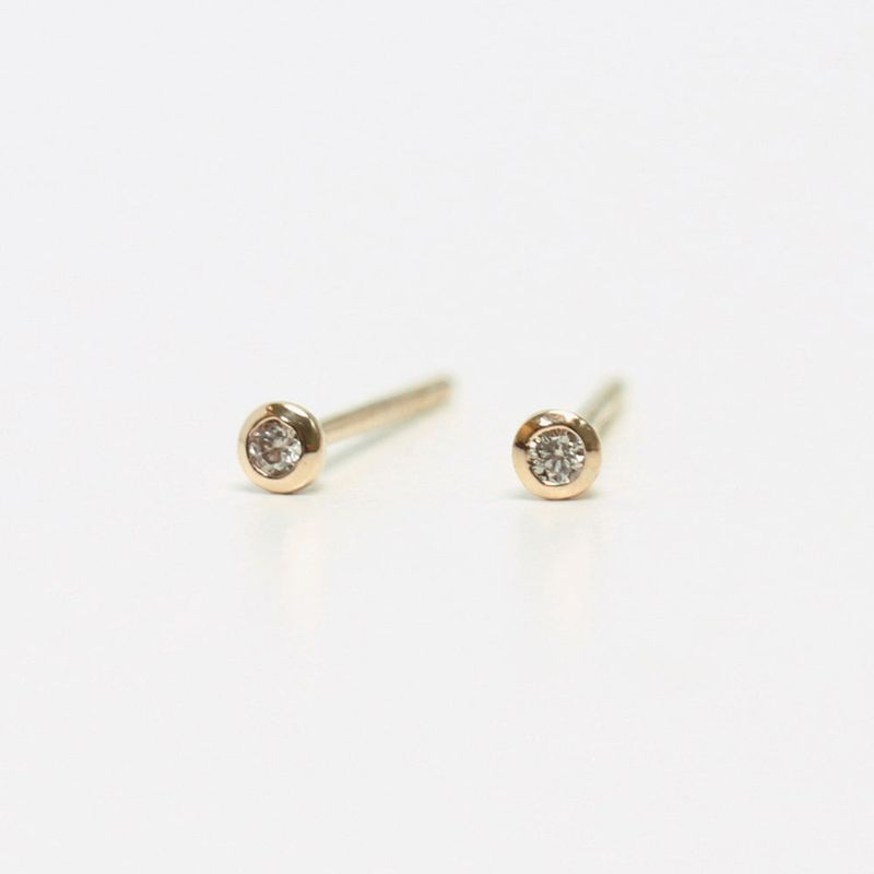 14K gold cognac diamond earring