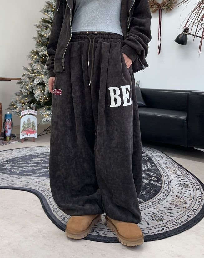 Ruth Velour Patch Training Pants