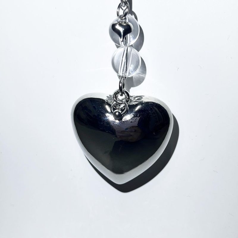 Pierced plumpy heart keychain