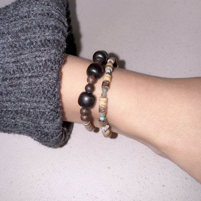 black pop wood bracelet