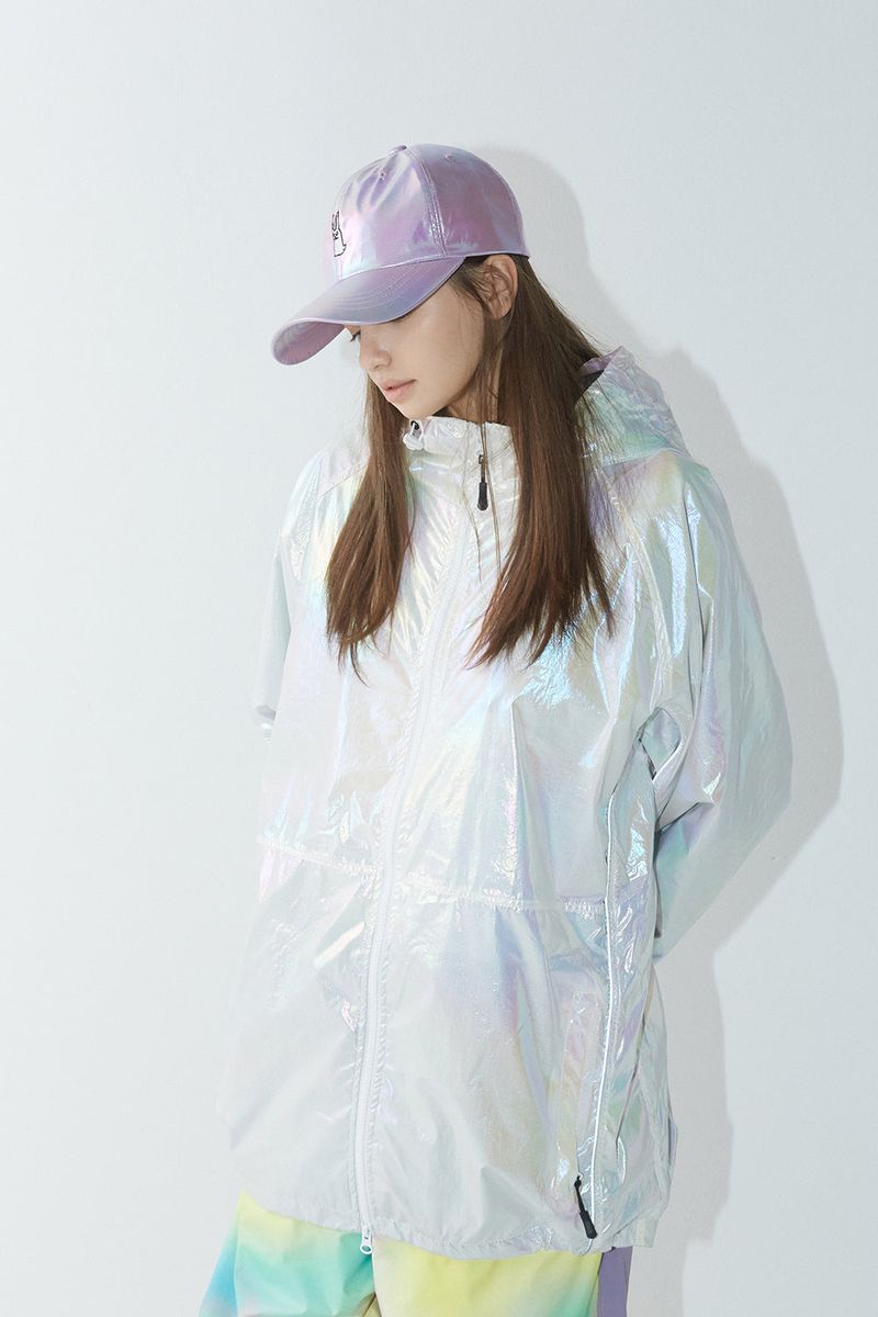 BSRABBIT(ビエスラビット)の「BSR2223FWCP049 GR HOLOGRAM CAP GREEN(Hats)」