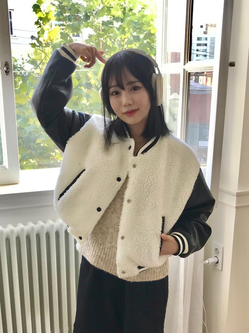 Blando fleece varsity jacket