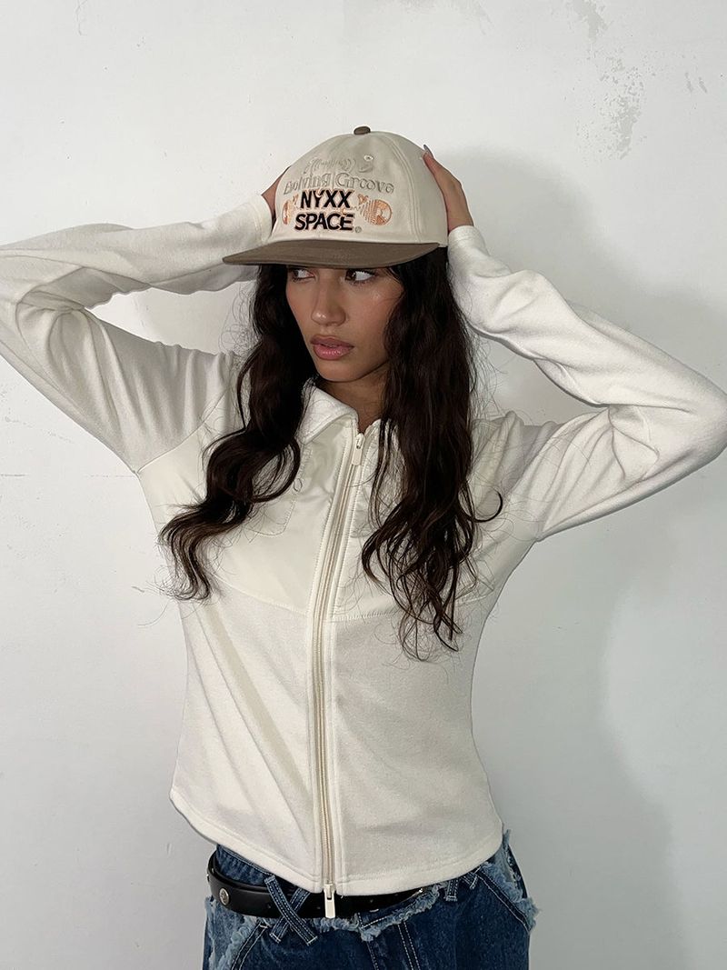E.G CAP (IVORY)