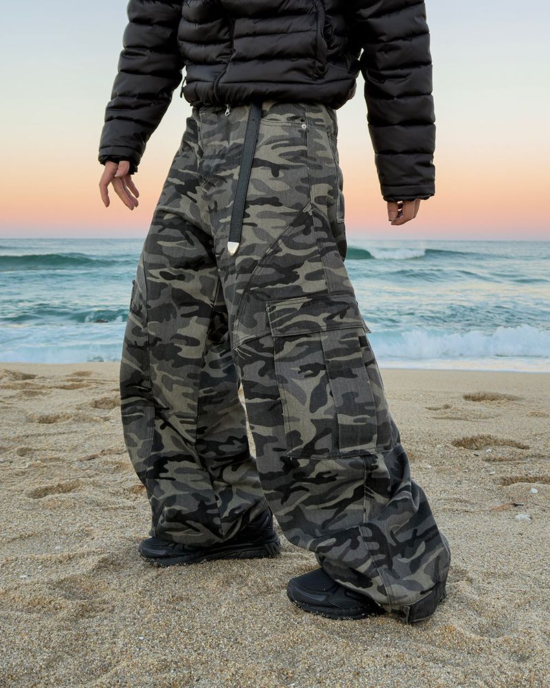 Camboro curved camo pants