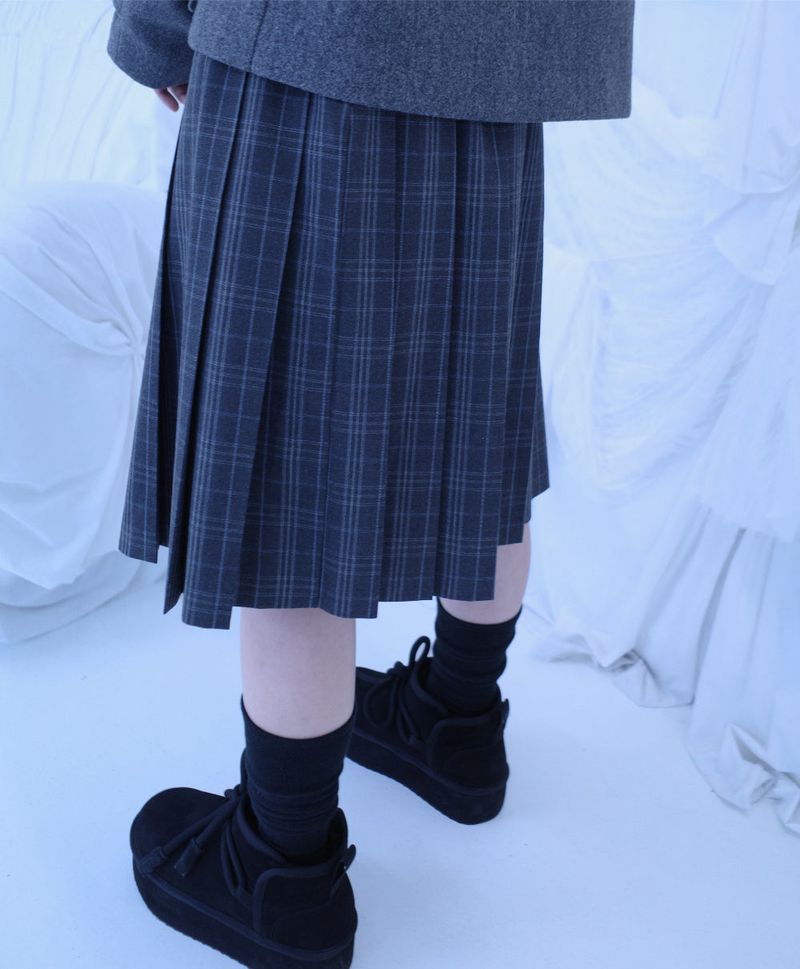 Bwin check midi pleats skirt