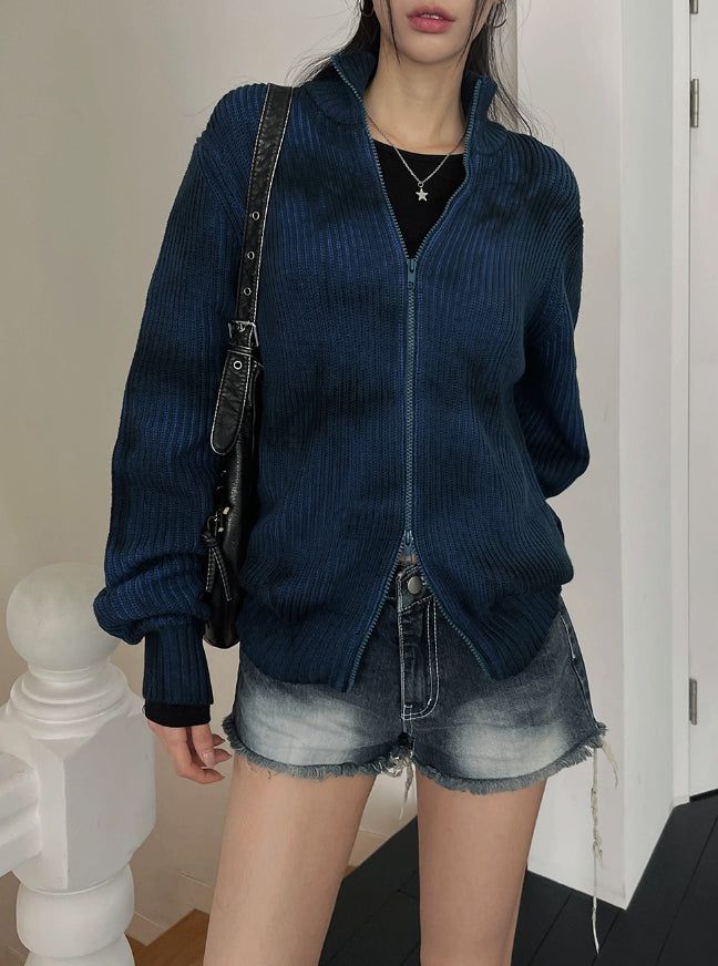 Cosy Spray Two-Way Knit Zip-Up