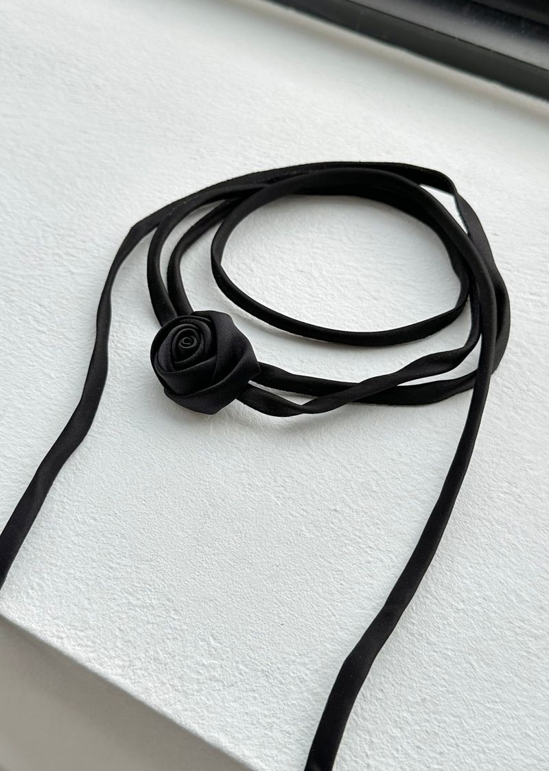 rose string scarf