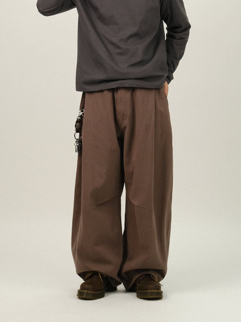 AND Pin-tuck Balloon Pants