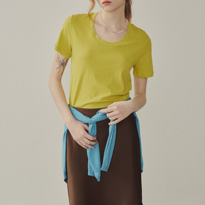 Melrose Essential T-Shirt