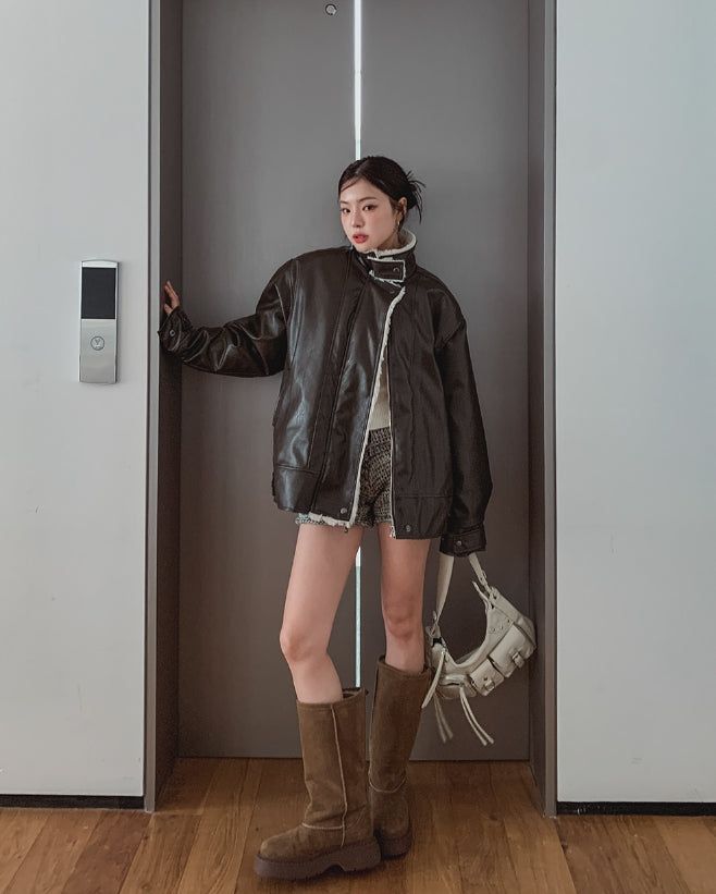 [Mink lining] Catch leather high neck half coat