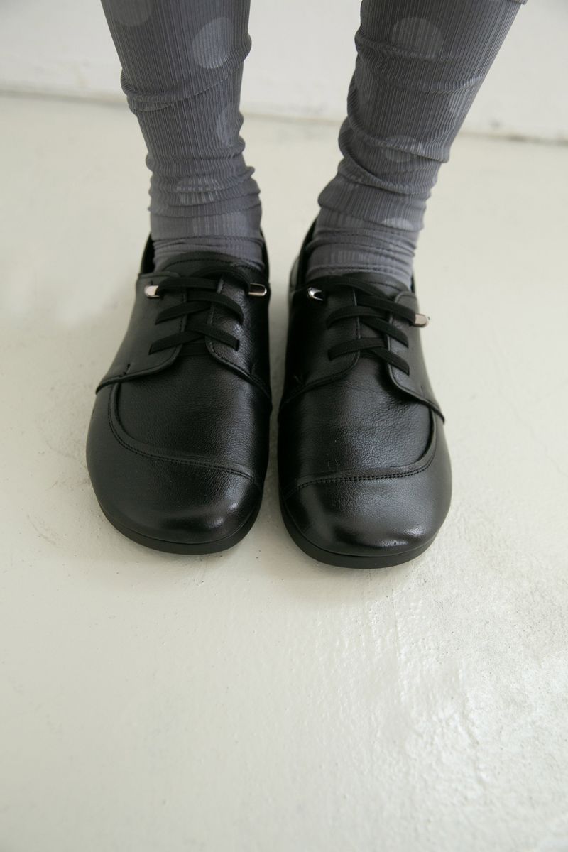 omoosoohy（オムスヒ）の「curve strap leather loafer(230-250)（Shoes）」