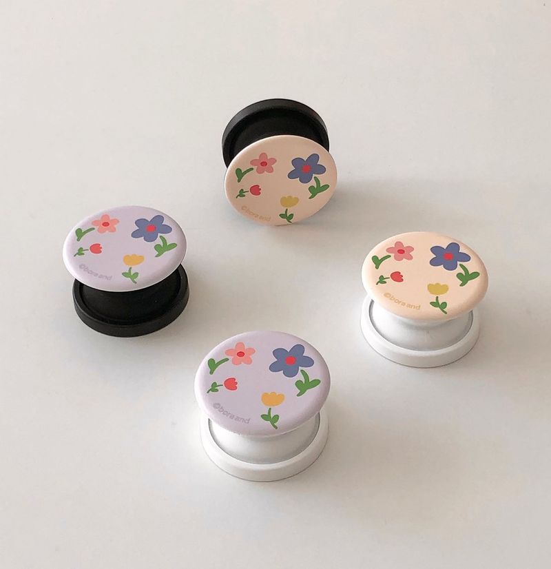 bora and(ボラアンド)の「A good day grip tok(Smartphone Accessories)」