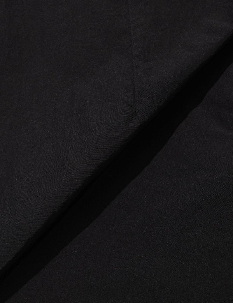 GIANT RIBBON SKIRT PANTS(BLACK)
