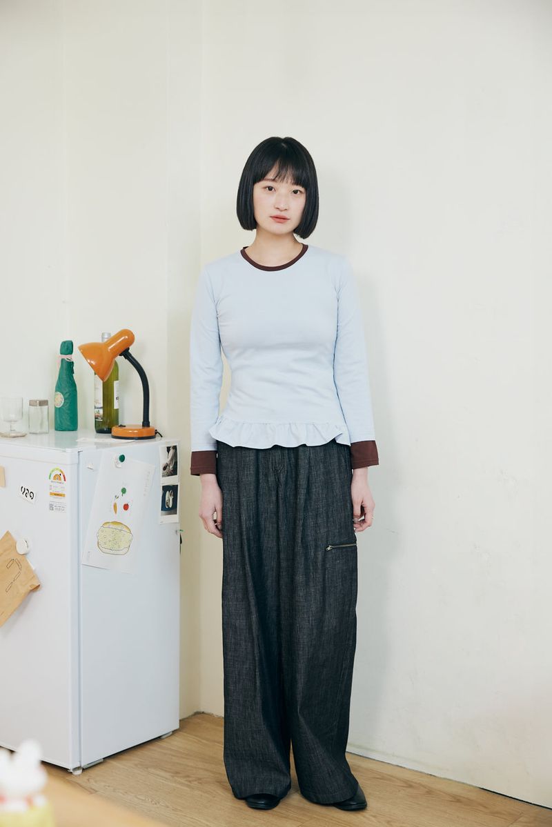 falt（フォルト）の「Layered frill T-shirt / Blue（Tops）」