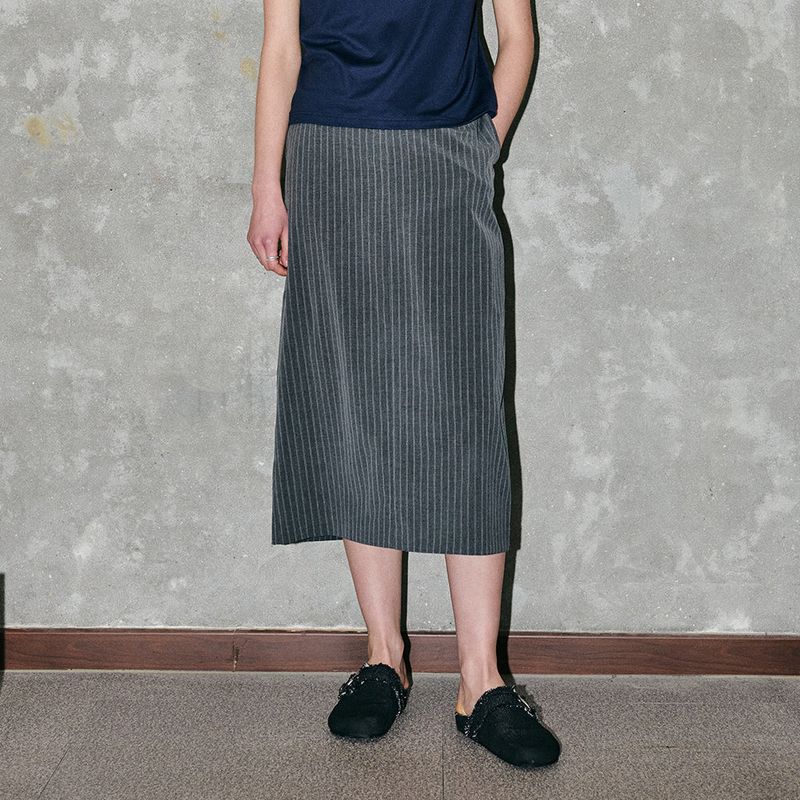 CORCA（コルカ）の「Stripe Long Skirt Grey（Skirts）」