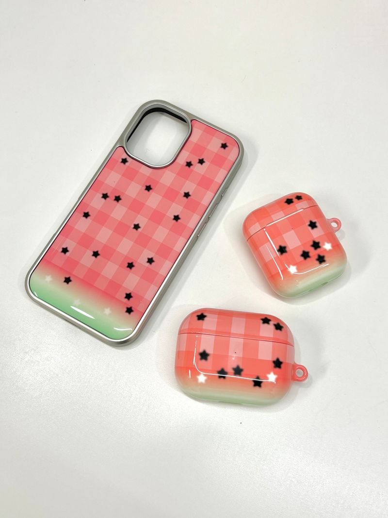 BENEE（ベニー）の「スイカエポキシシルバースマホケース（スマホグッズ/小物）」