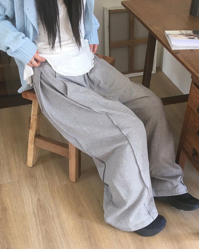 Gazen Back Pocket Patch Point Pintuck Sweat Wide Pants