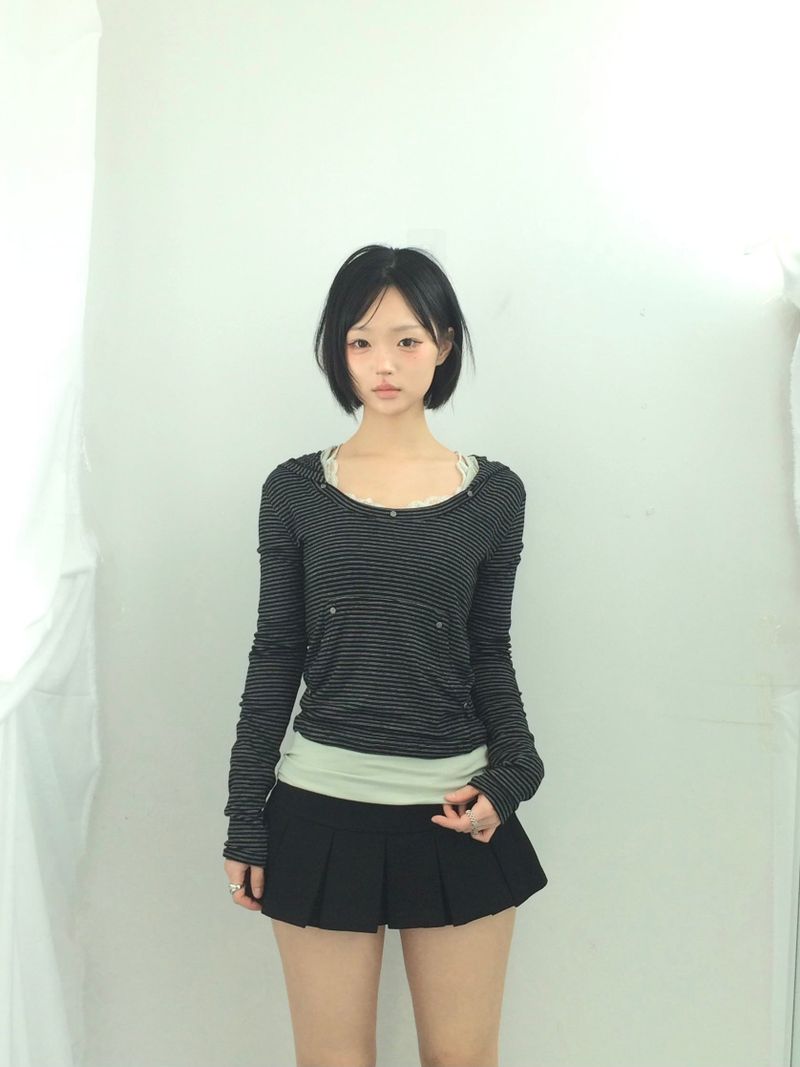 Basic Pleated Miniskirt