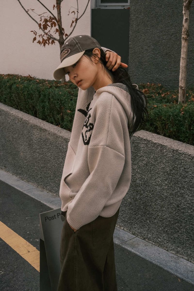 RE: WAVE LOGO KNIT HOODIE - IVORY