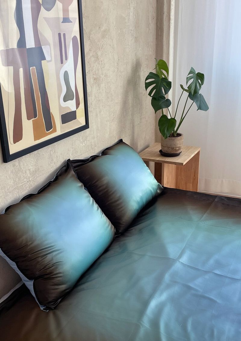 Deep sea pillowcase