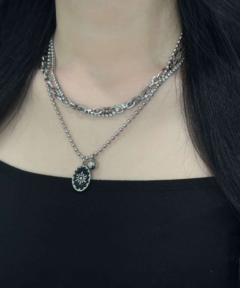 sunrise round necklace