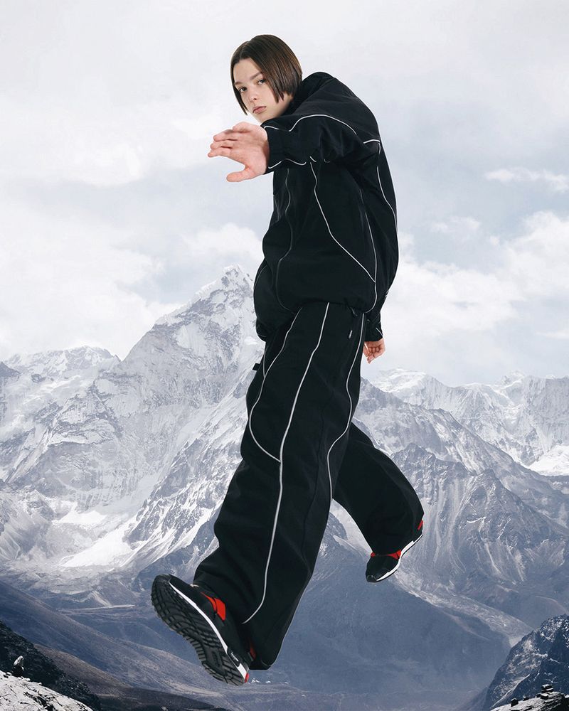 BSRABBIT(ビエスラビット)の「PP STRETCH HOODED JACKET - NAVY/BLACK(Jackets/Outerwear)」