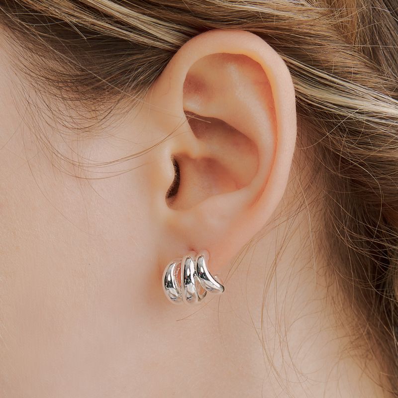 lilies earring