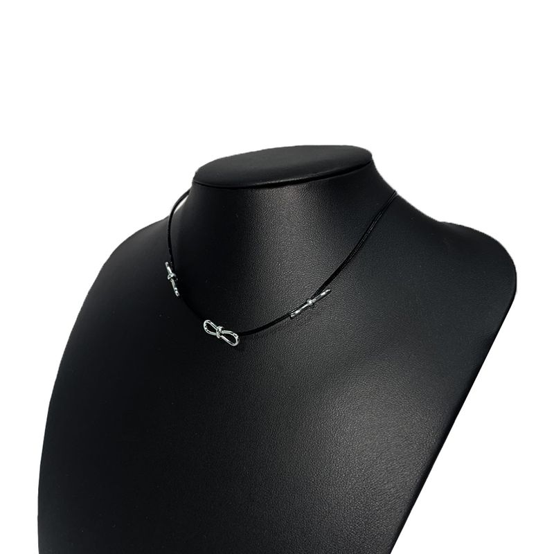 3-ribbon mini Choker