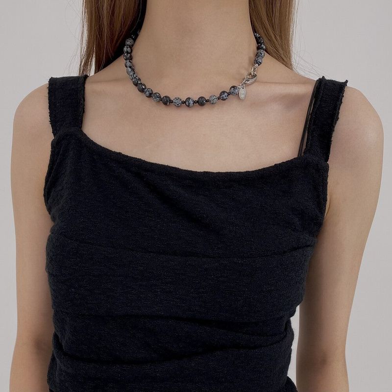 Snowflake necklace (black)