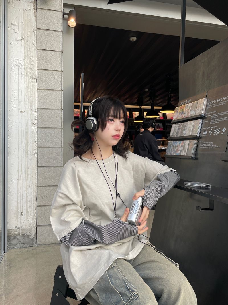 grunge-hip pigment layered long sleeve