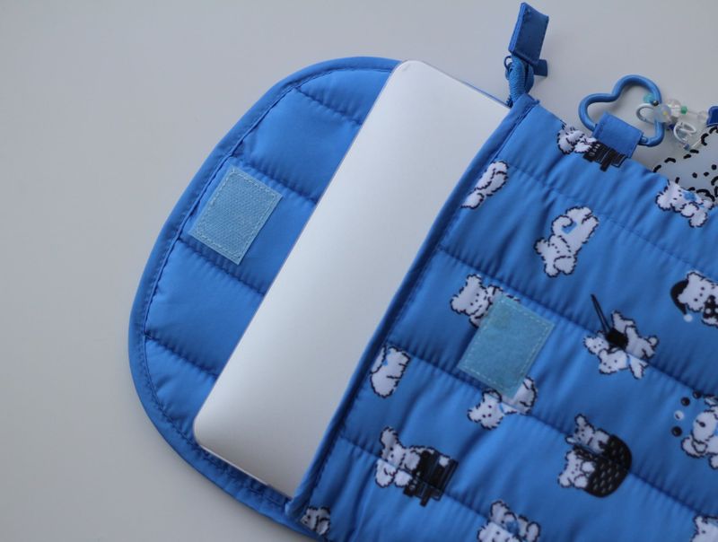 Padded Pouch Laptop Tablet Pouch White Dog