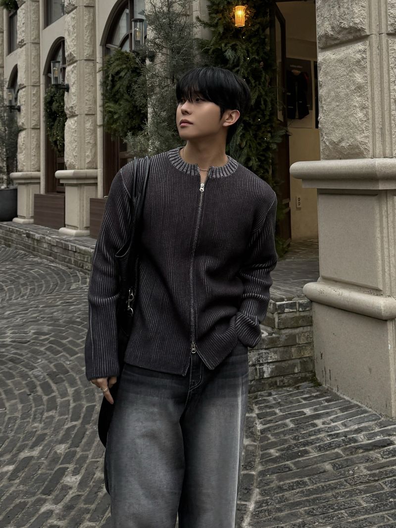 AVAND(アバンド)の「Fog lip zip-up knitwear(Tops)」