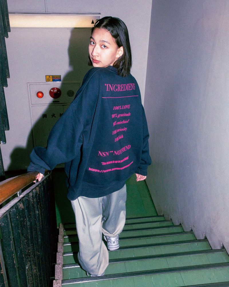 neversaynever®︎（ネバーセイネバー）の「イングレディエントスウェット ピンク（Tops）」