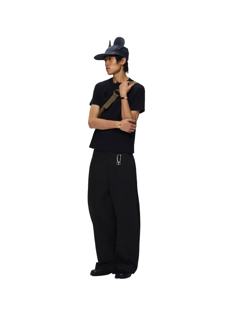 6CRAYON ブラックボックスフィットTシャツ オフネック フロックプリント