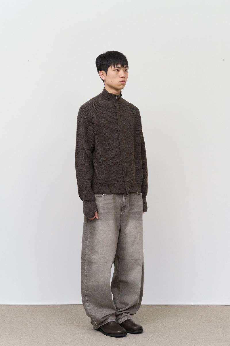 Standard Knitted Zip Up