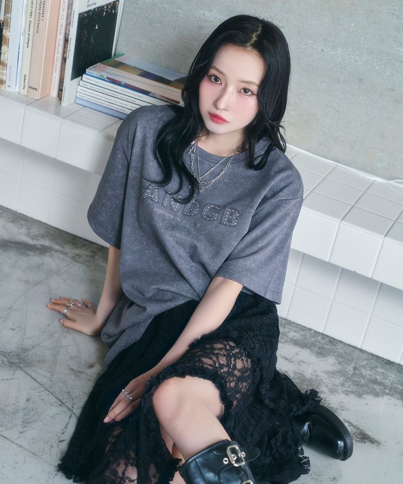 UNISEX スタッズケミカルT