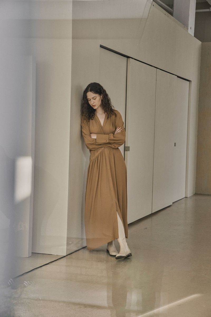 MYTHIC DRESS_CAMEL