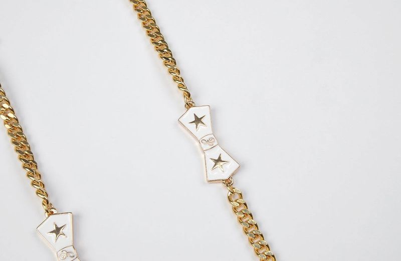 BOW MULTI CHAIN (CREAM)