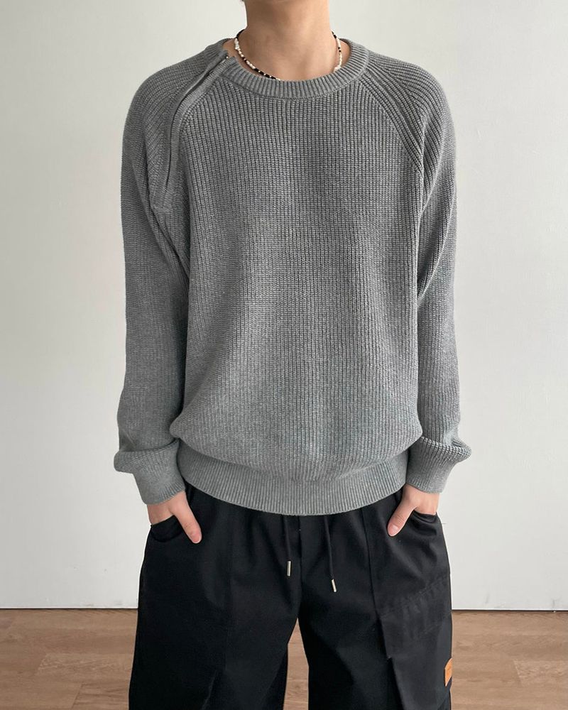 IDF（アイディーエフ）の「Sleek Zipper Round Knit（Tops）」