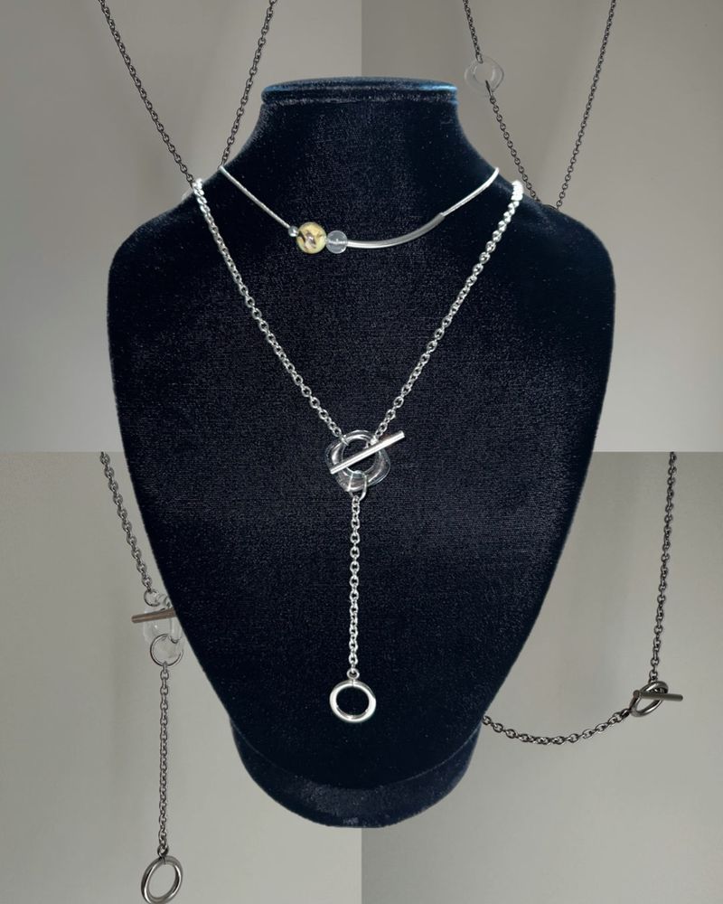toggle point necklace