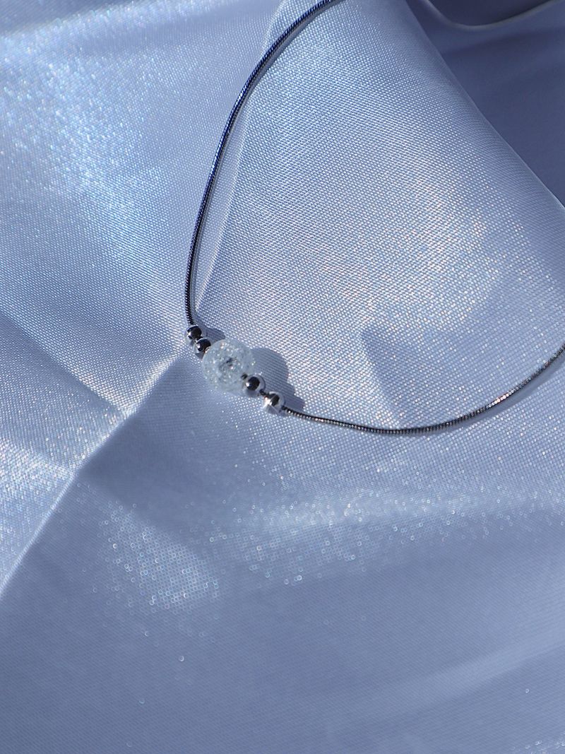 Simple crack crystal necklace